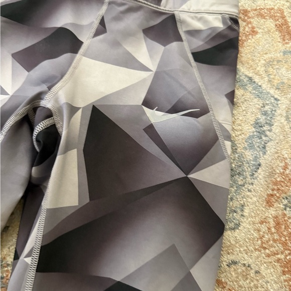 Nike Speed 7/8 Mid Rise Running Tights Grey/Wht/Blk - Picture 3 of 4